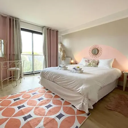 Apartment Erlon Duplex Spacieux , Balneo