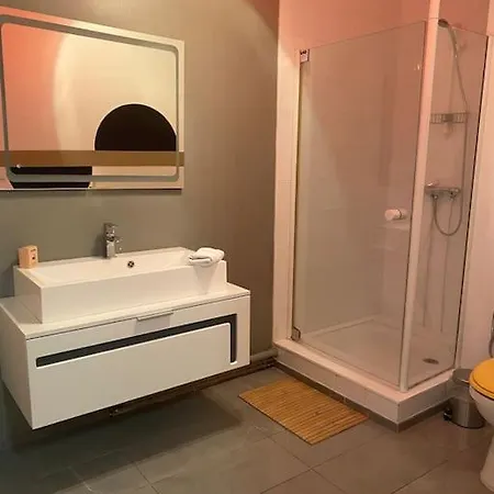 Erlon Duplex Spacieux , Balneo Apartment Reims